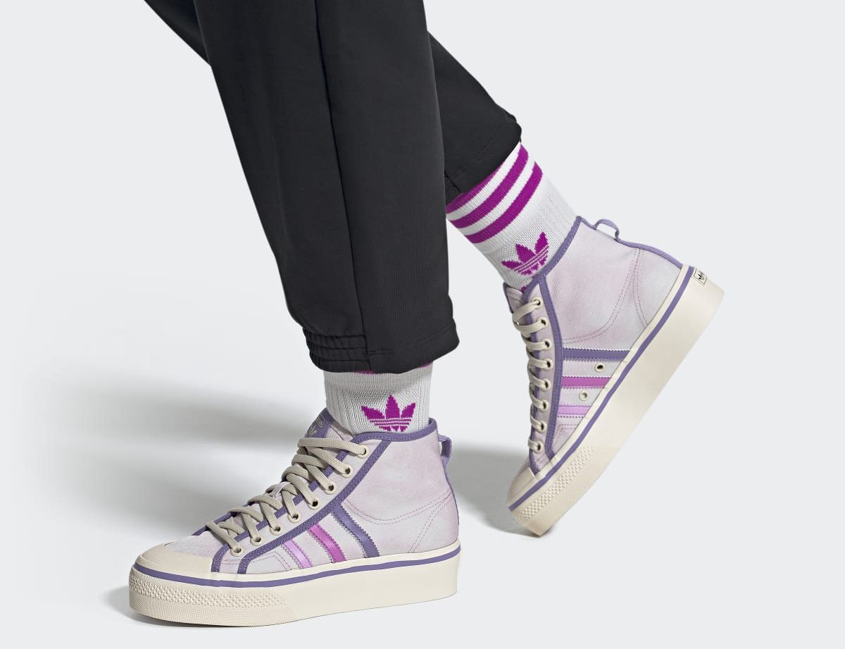 The new Adidas Converse-style sneakers with worn-out fabric in 3 colors  that will be a hit this summer