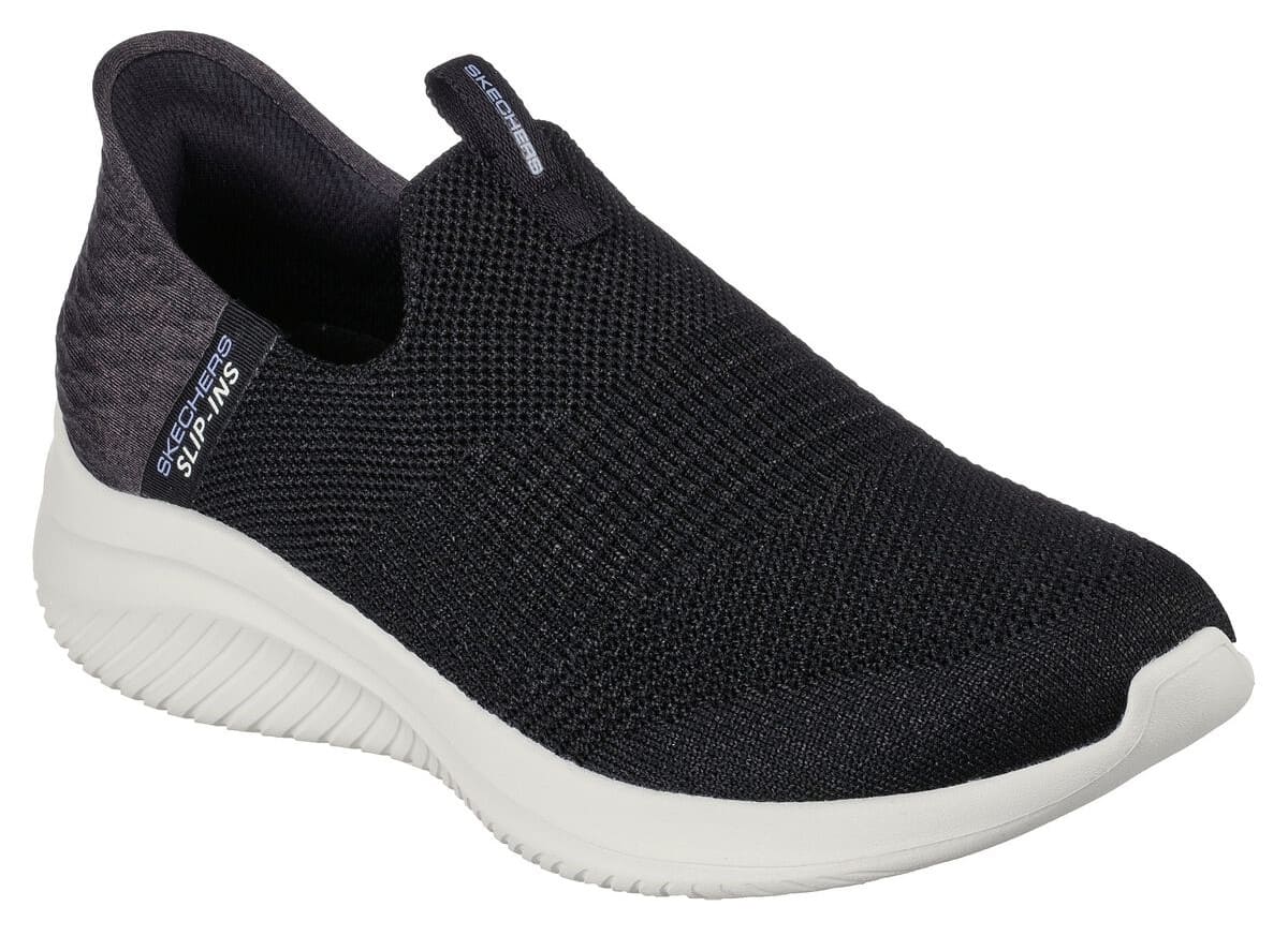 Skechers' lightest, laceless sneakers triumph at Skechers: they fasten ...