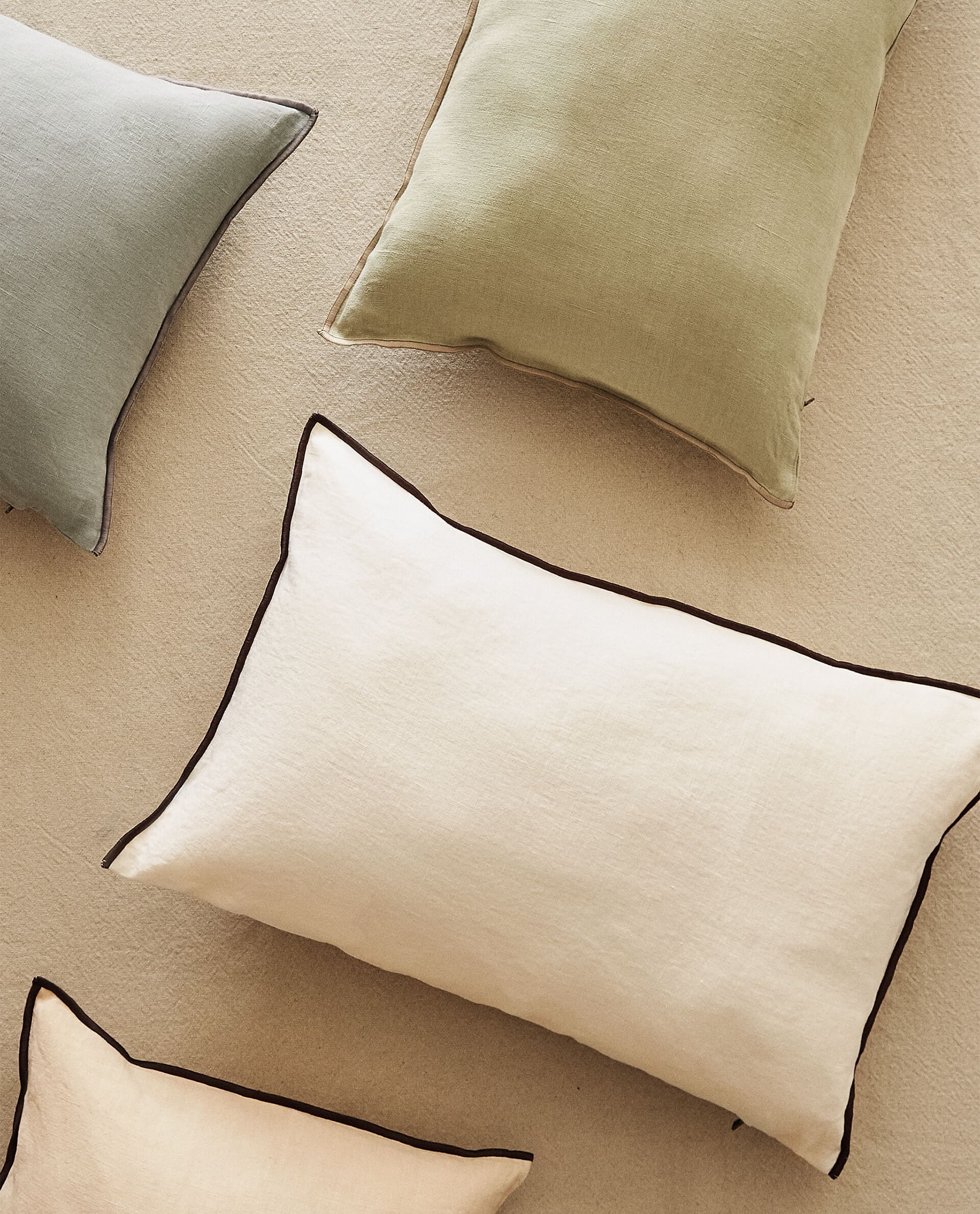 Zara Home Throw Pillow Cover With Contrast Edge