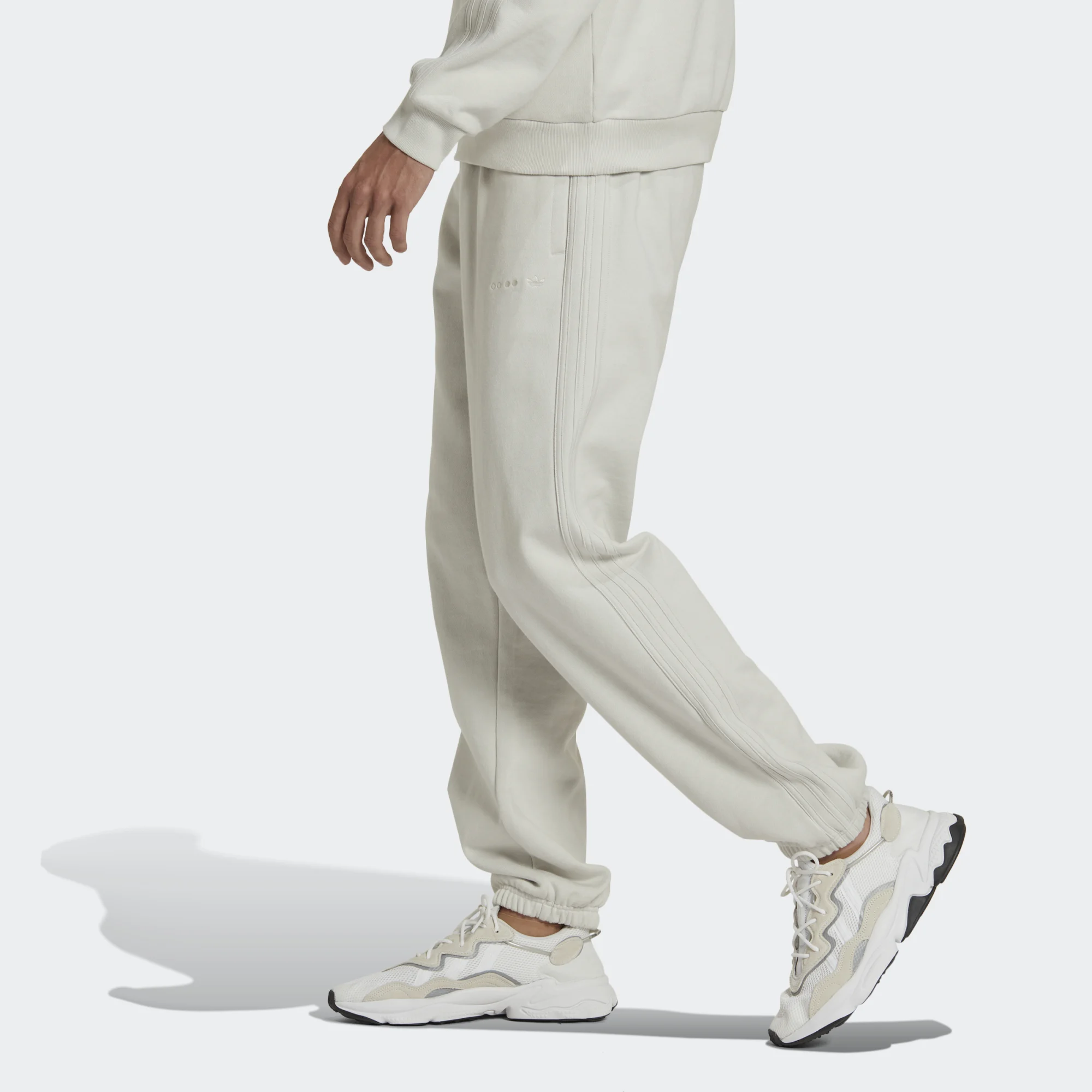 ADIDAS REVEAL ESSENTIALS SWEAT PANTS