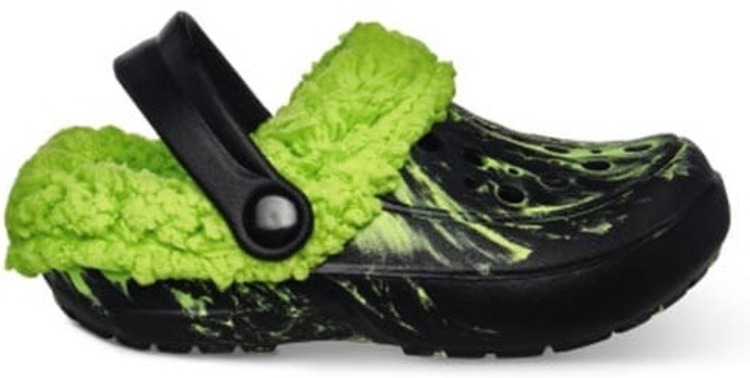 ALDI imitates the most classic Crocs clogs that protects from the cold for  only $