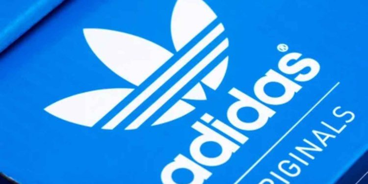 Adidas sport shoes sneakers