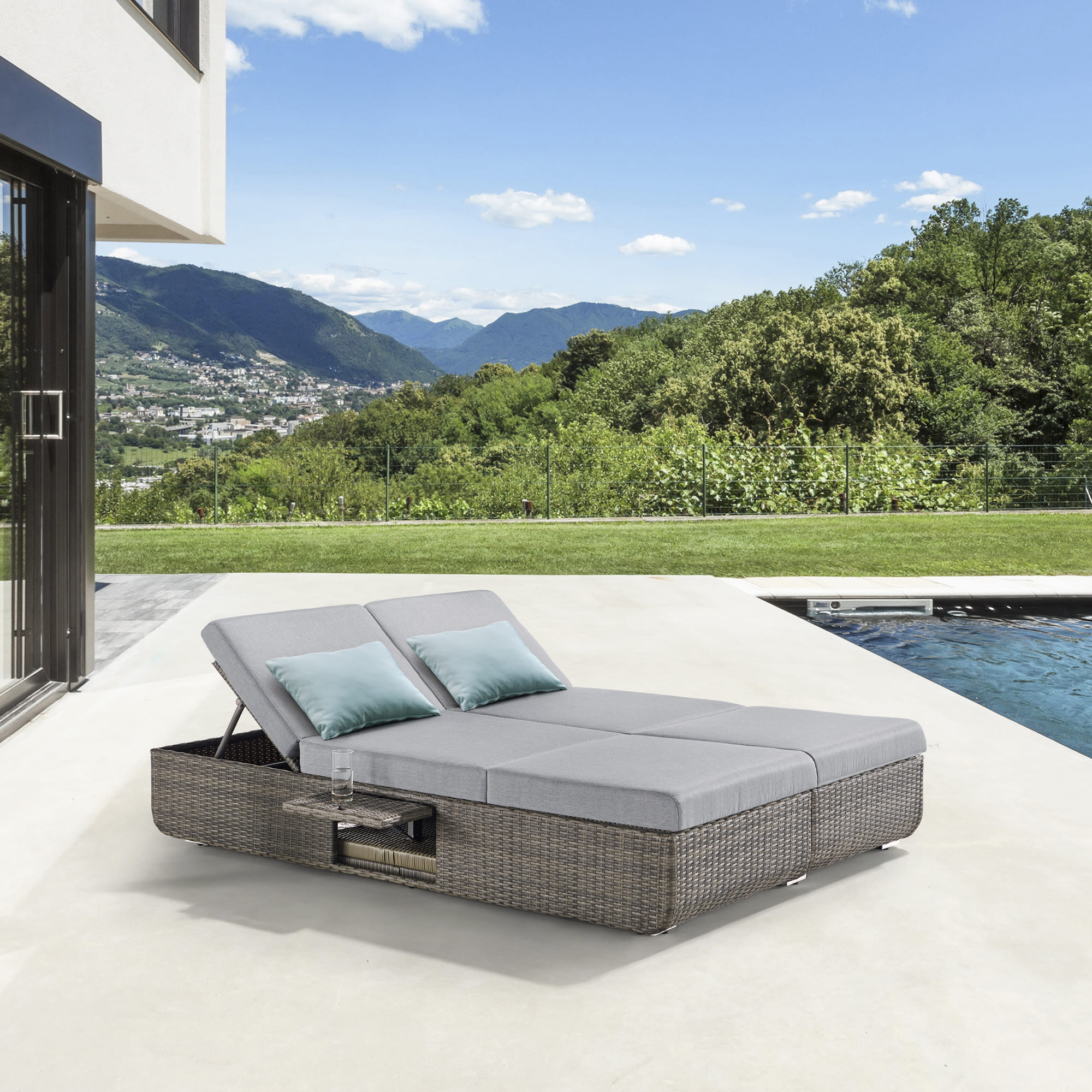 Costco Nadie Daybed