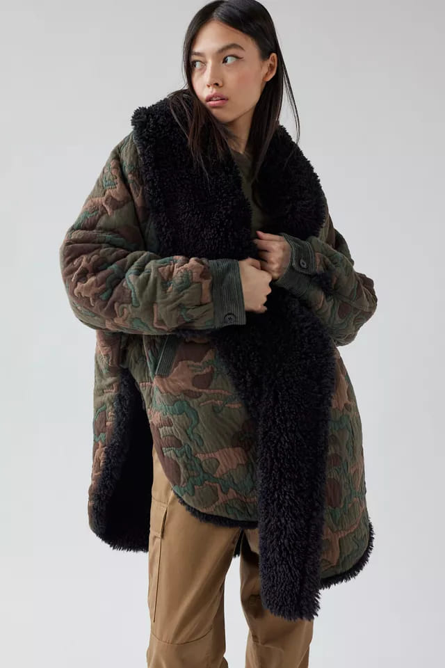 Urban Outfitters FRIED RICE Dolman Reversible Camo Quilted Coat