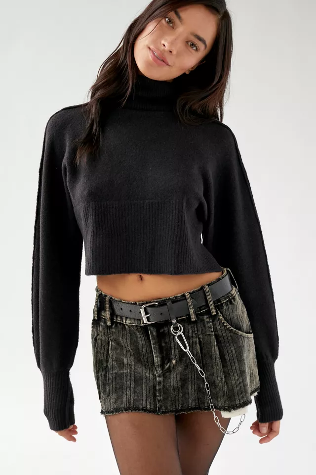Urban Outfitters Finley Cropped Turtleneck Sweater