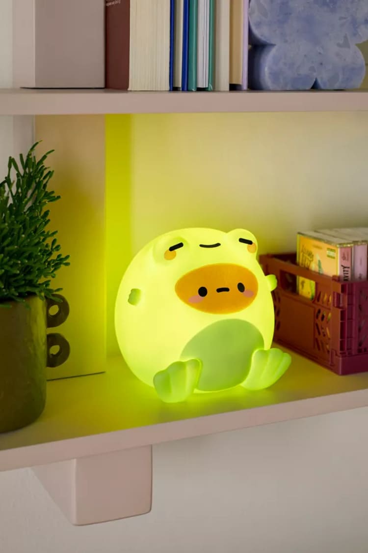 UO Smoko Frog Tayto Ambient Light