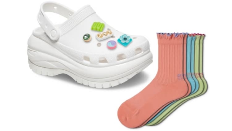 THE TRENDY PACK CROCS WINTER GIFT