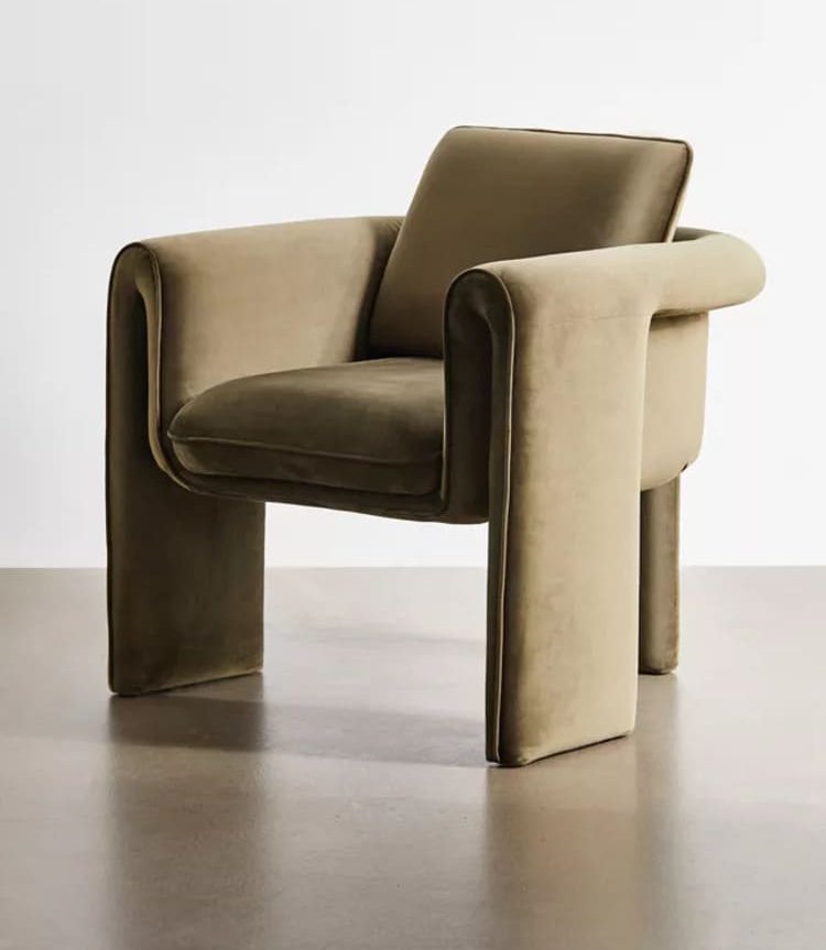 UO Floria Velvet Chair
