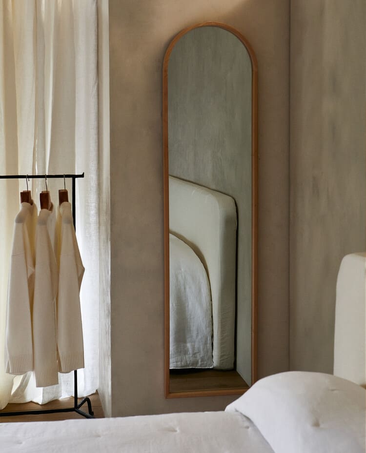 ZARA HOME HANGING FULL LENGTH MIRROR