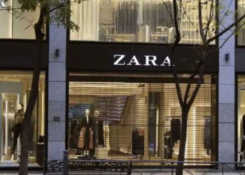 Zara coats dresses best sellers christmas