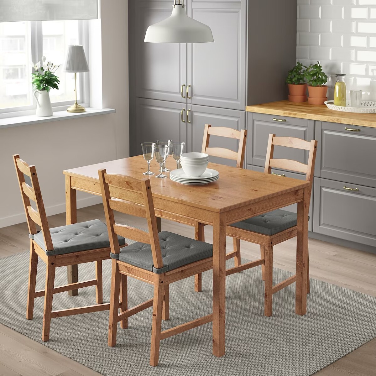 JOKKMOKK Table and 4 chairs from IKEA